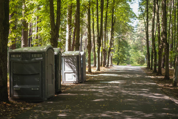 Best Best portable toilet rental  in Escanaba, MI